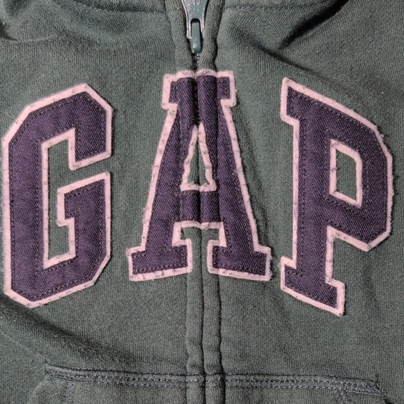 GAP Kids Zip-Up Hoodie - Picture 8 of 8